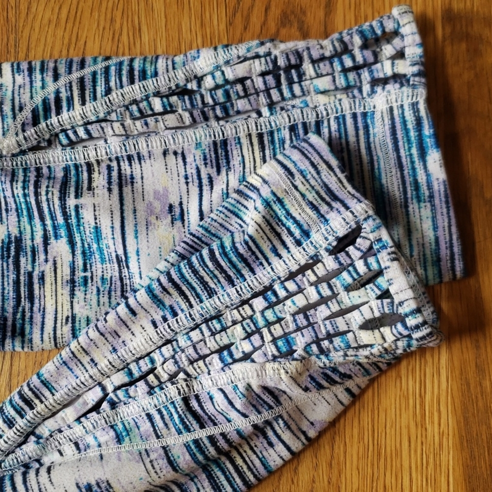 Lululemon - Picture 3 of 4